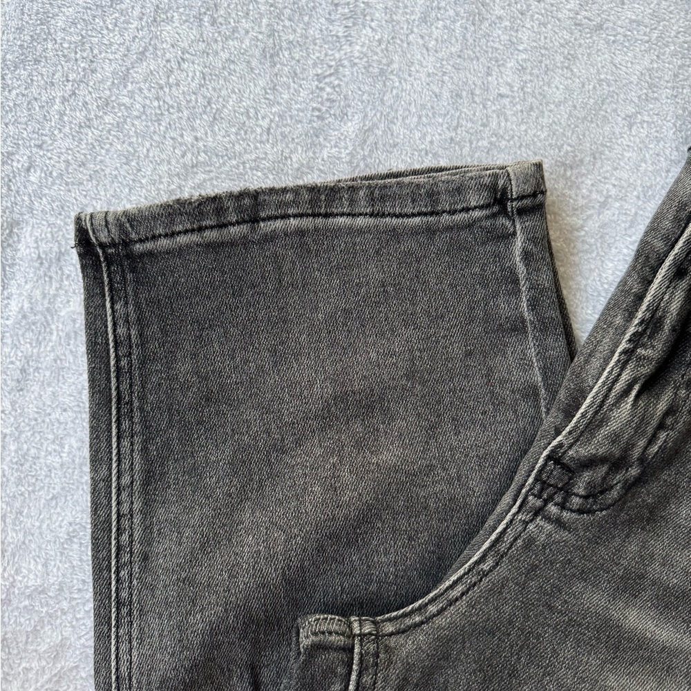 Risen Jeans Women’s Sz 11/30 High Waist Girlfriend Jeans black distressed Ripped - Picture 14 of 14